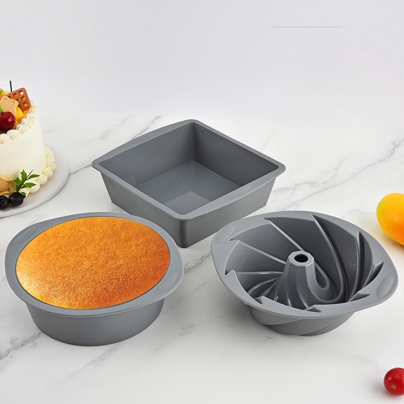 シリコン製スクエア4個型ケーキパン、ノンスティックブラウニー - Commercial Kitchen Pots And Pans のレビューと価格